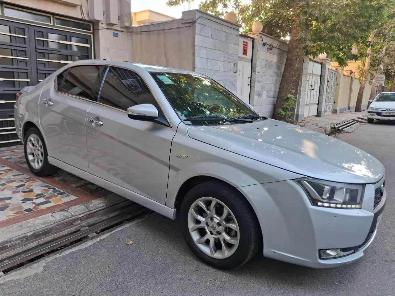 دنا پلاس توربو اتوماتیک - 1400