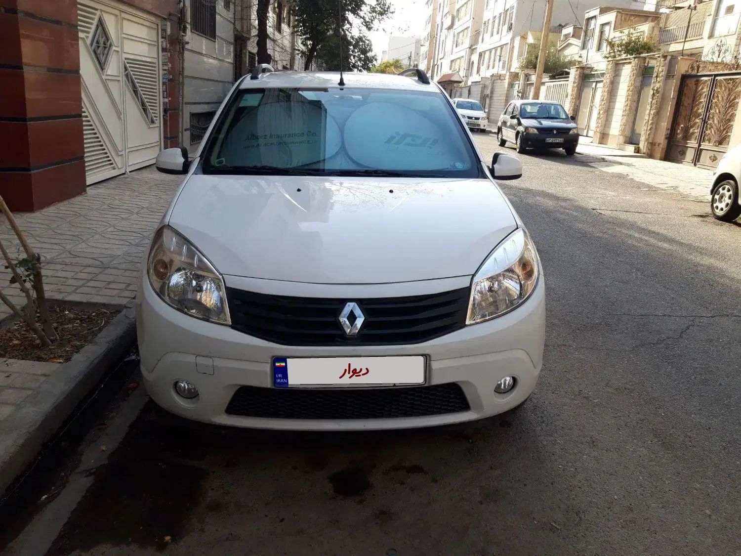 خودرو رنو، ساندرو آگهی ann_20373525