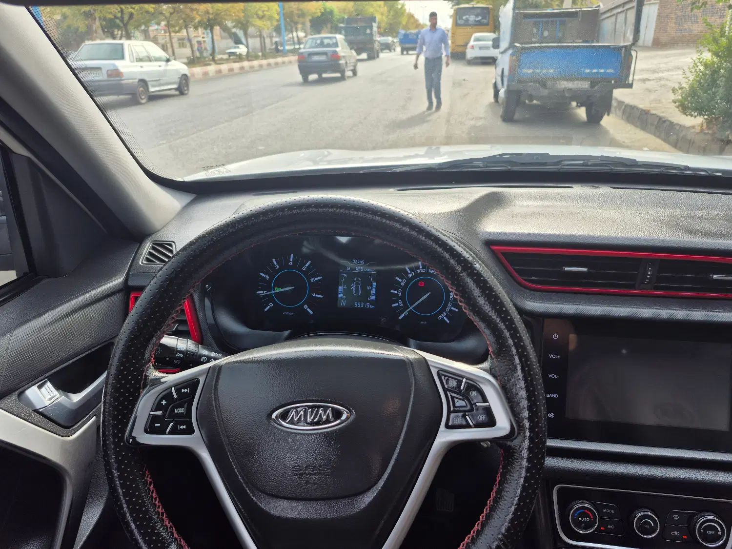 ام وی ام X33 S اتوماتیک اسپرت فیس جدید - 1400