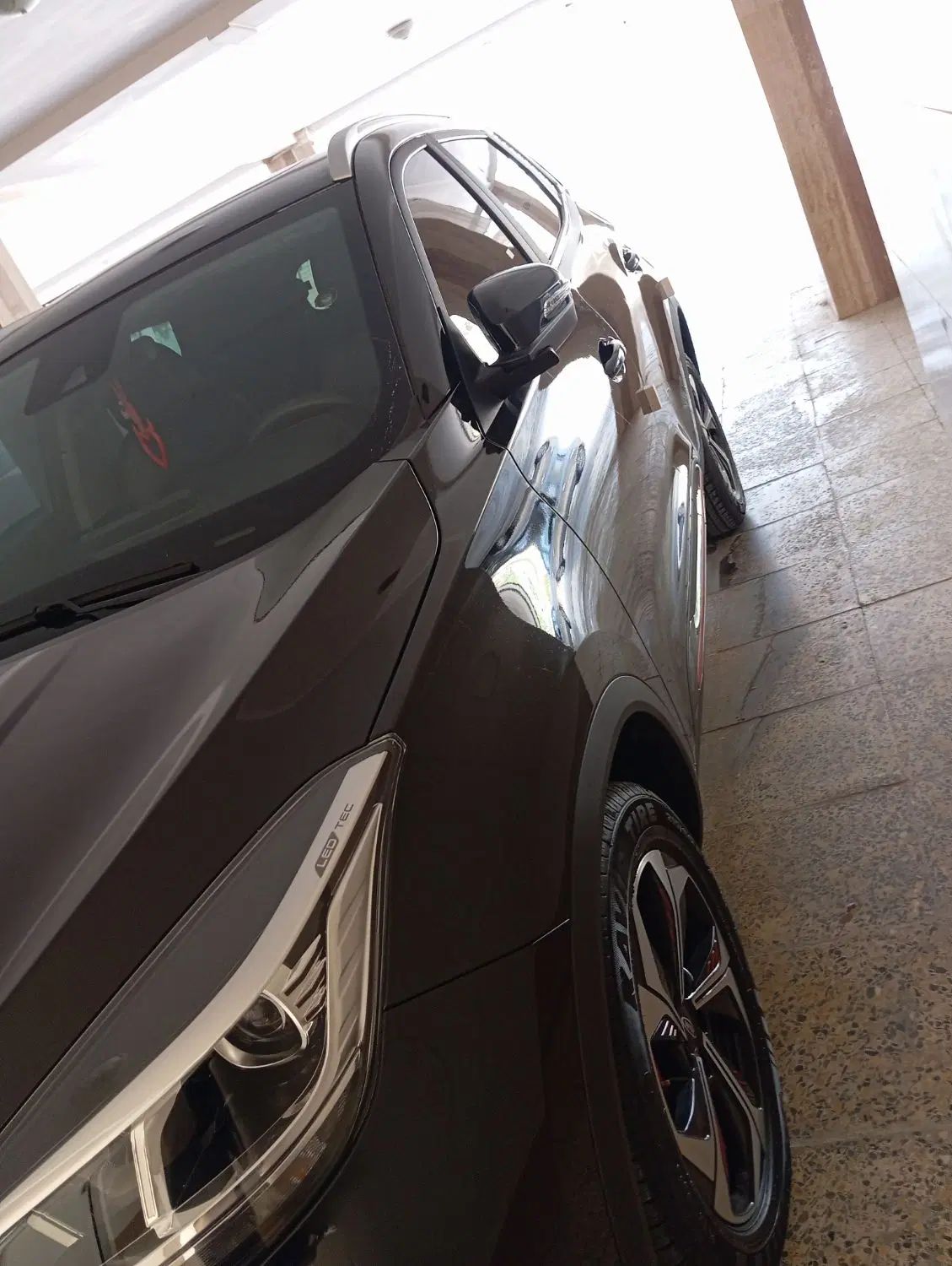 ام وی ام X55 پرو اکسلنت - 1402