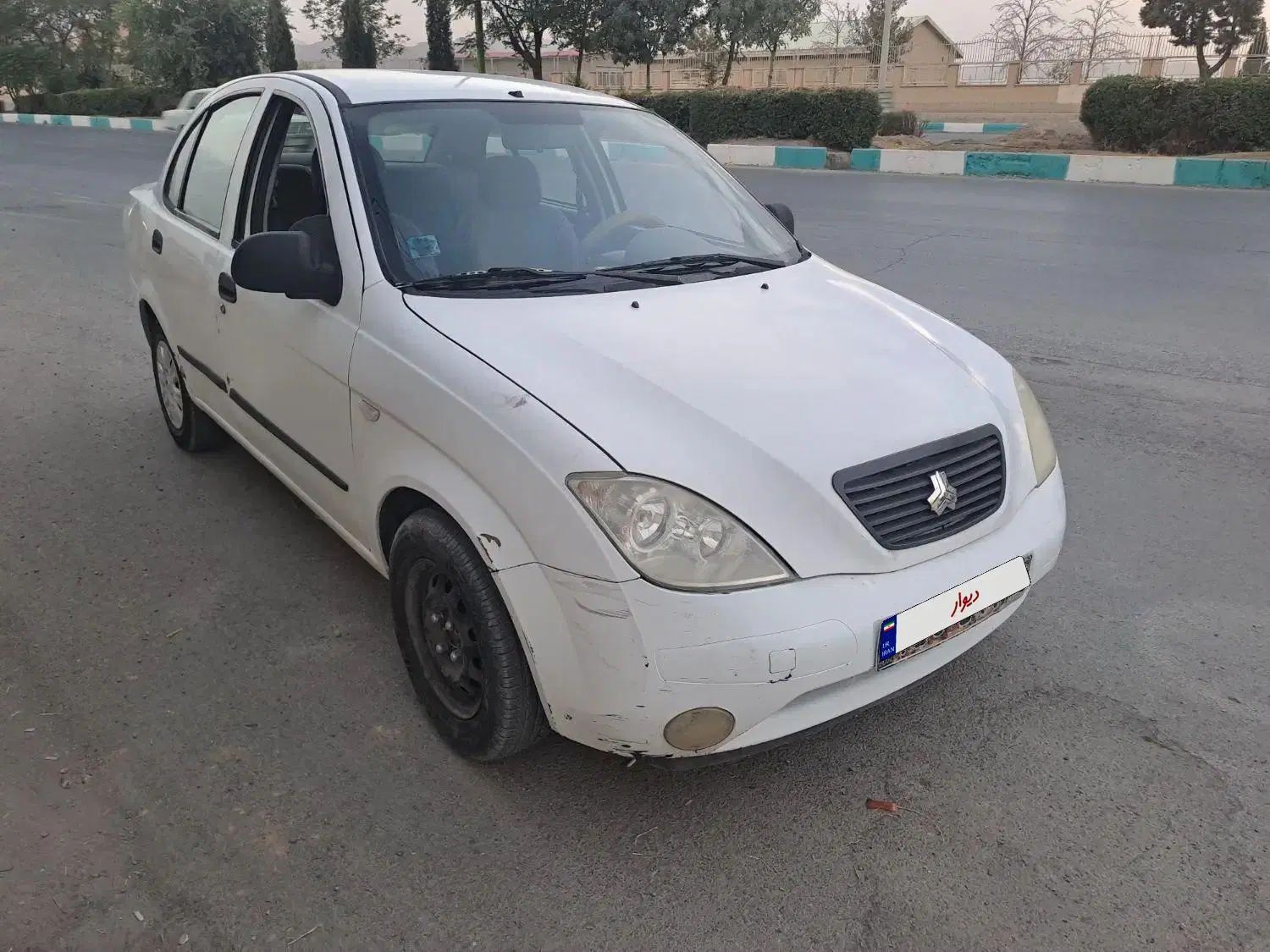 تیبا صندوق دار SX - 1393