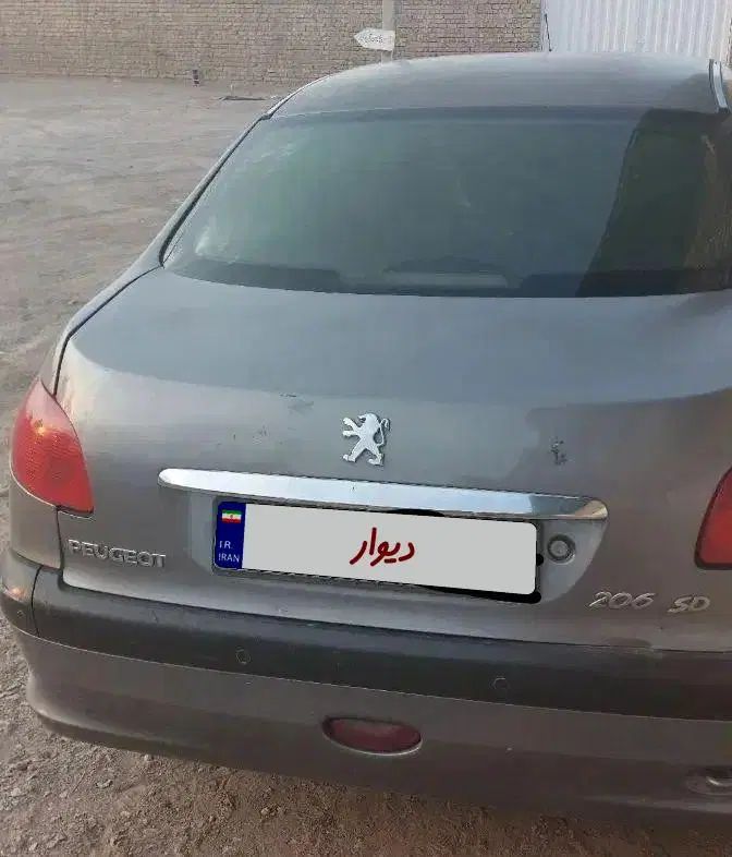 پژو ۲۰۶ صندوق دار v8 - 1389