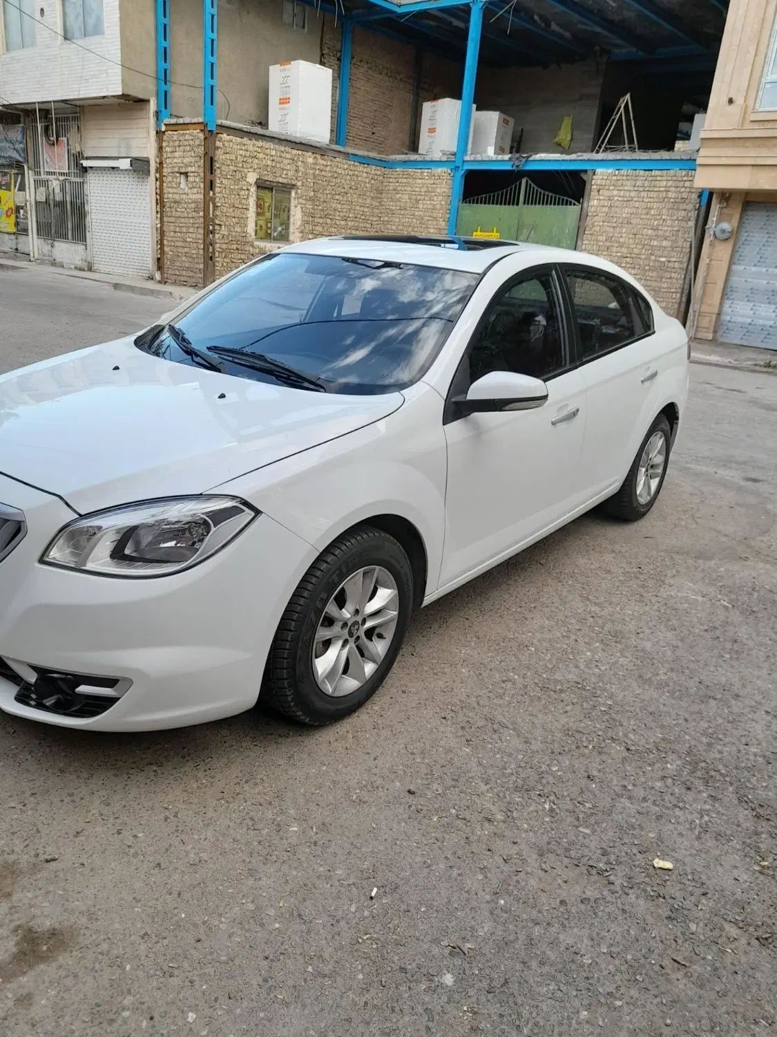 خودرو برلیانس، H330 آگهی ann_20373791