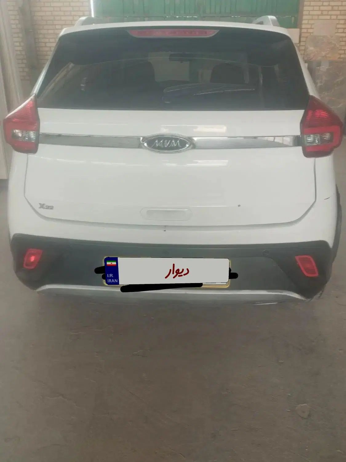 ام وی ام X22 دنده‌ای لاکچری - 1396