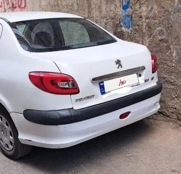 پژو ۲۰۶ صندوق دار v20 - 1389