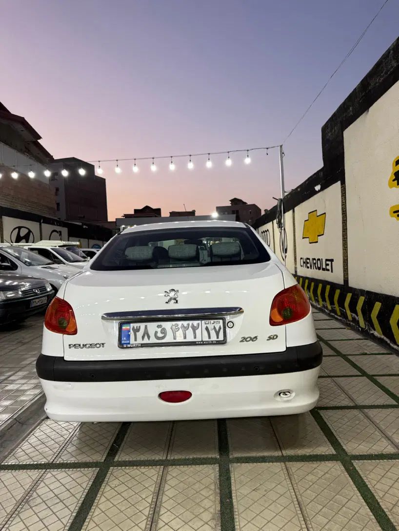 پژو ۲۰۶ صندوق دار v8 - 1392