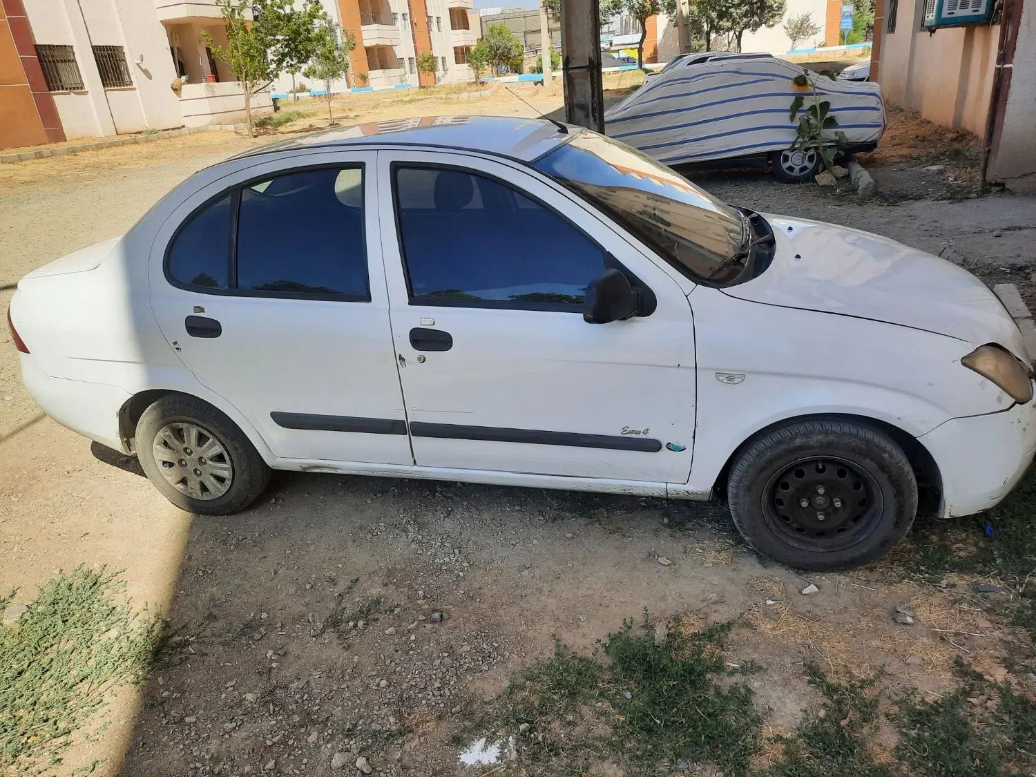 تیبا صندوق دار SX - 1393