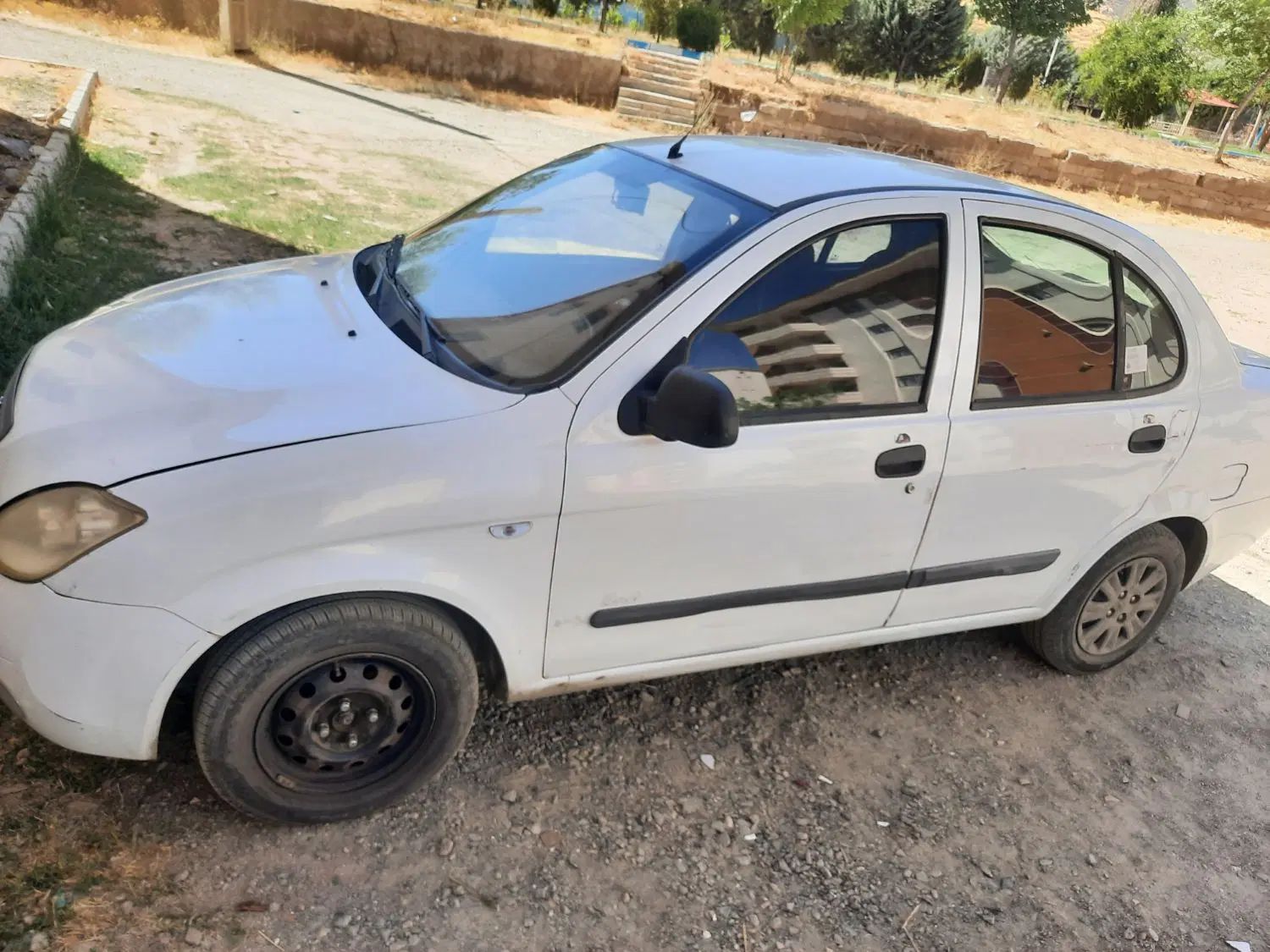 تیبا صندوق دار SX - 1393