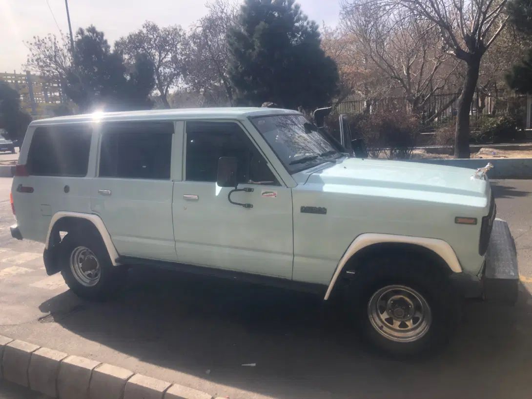نیسان پاترول چهار درب 6 سیلندر - 1376