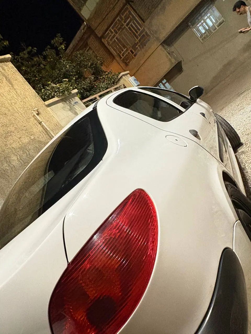 پژو ۲۰۶ صندوق دار v8 - 1398