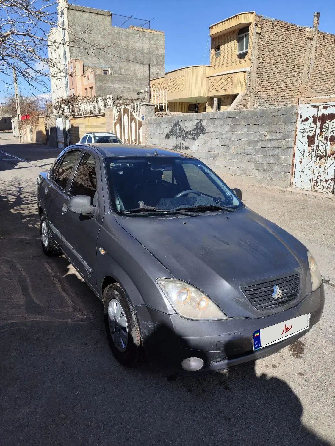 تیبا صندوق دار SX - 1393