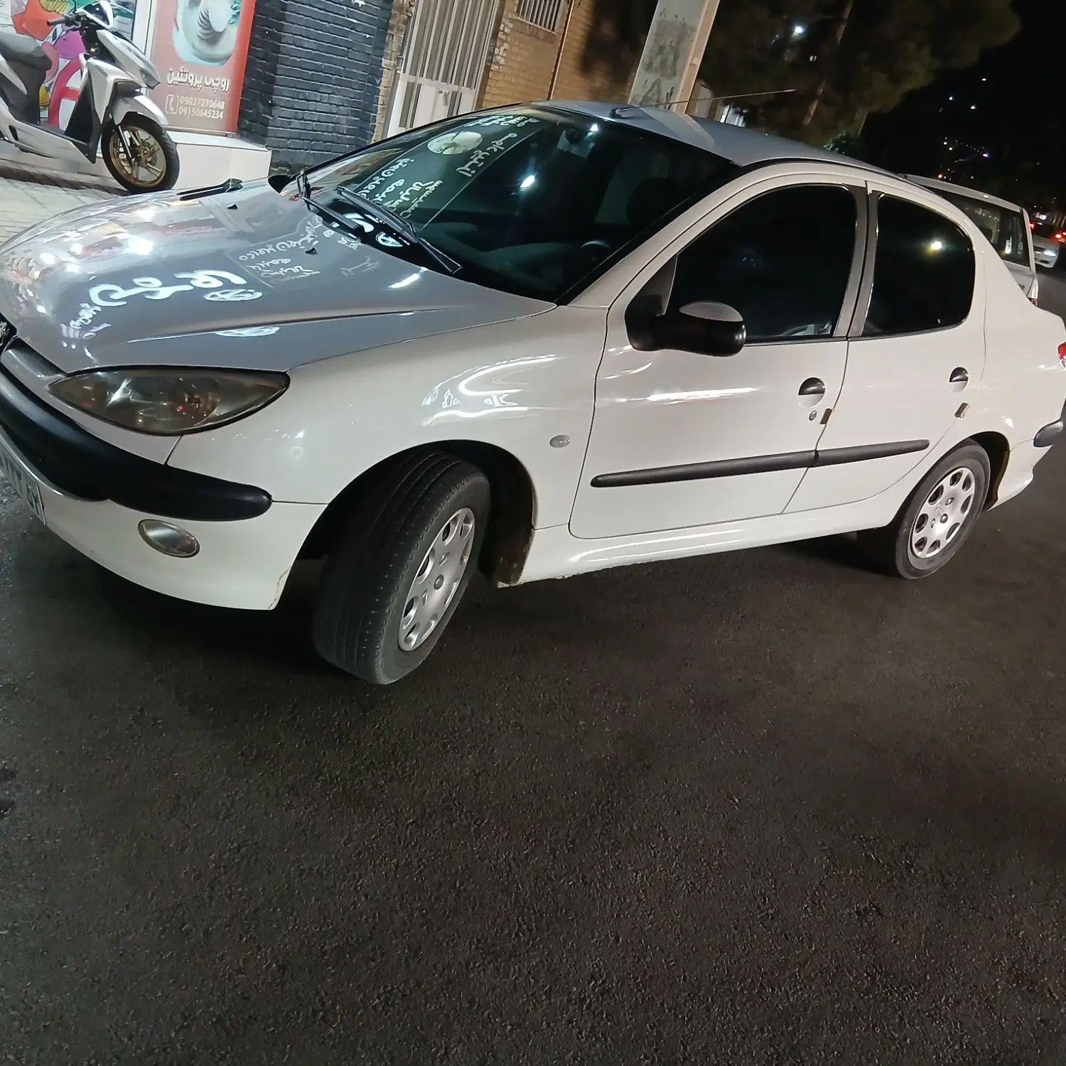 پژو ۲۰۶ صندوق دار v8 - 1389
