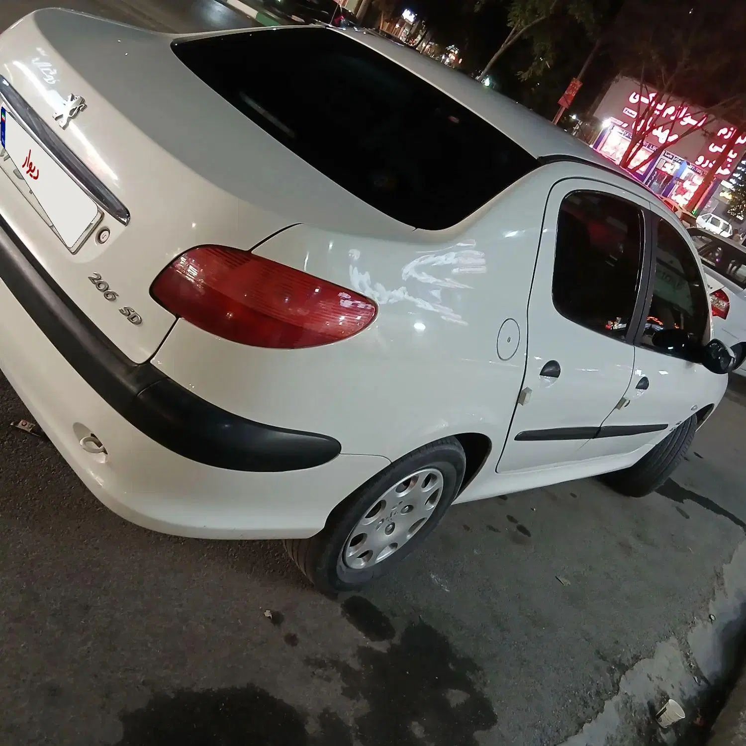 پژو ۲۰۶ صندوق دار v8 - 1389