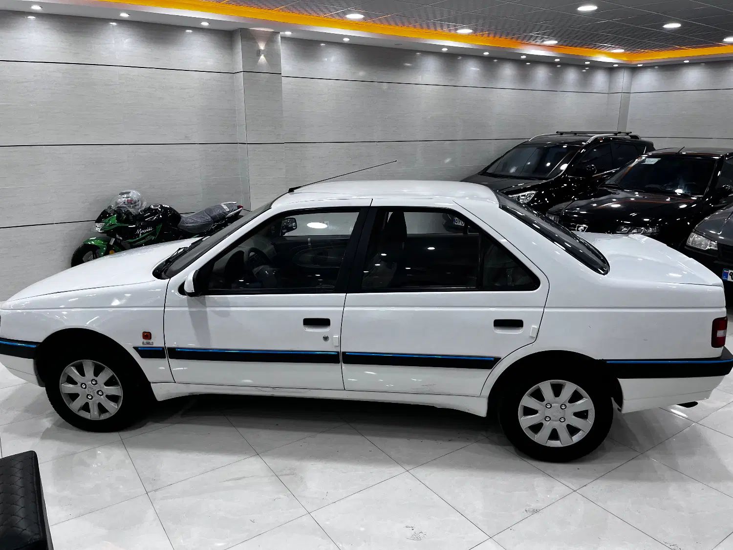پژو 405 SLX بنزینی TU5 - 1397
