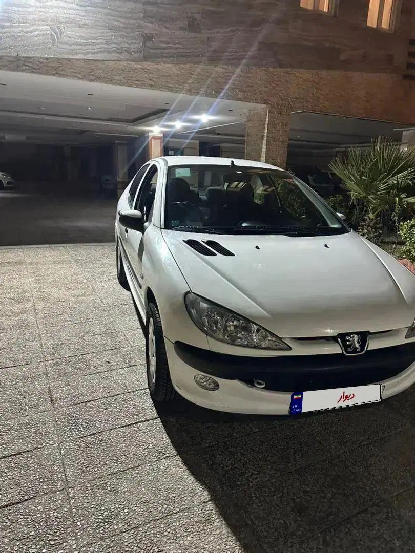 پژو ۲۰۶ صندوق دار v8 - 1395