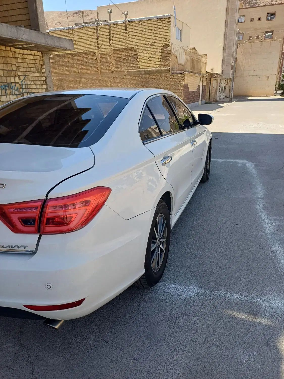 لیفان 820 اتوماتیک - 1395