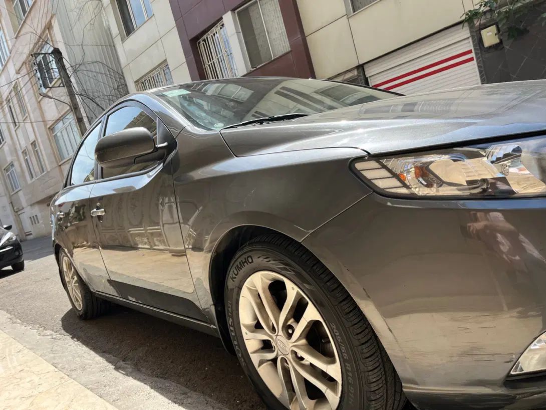 خودرو کیا، سراتو مونتاژ آگهی ann_20375528