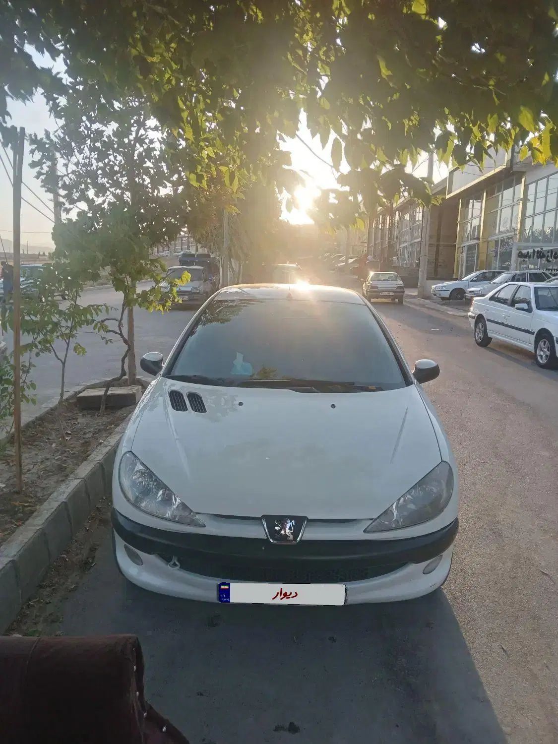 پژو ۲۰۶ صندوق دار v8 - 1386