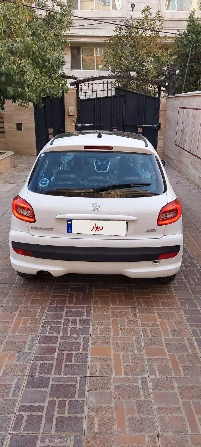 پژو 207 پانوراما اتوماتیک TU5 - 1404