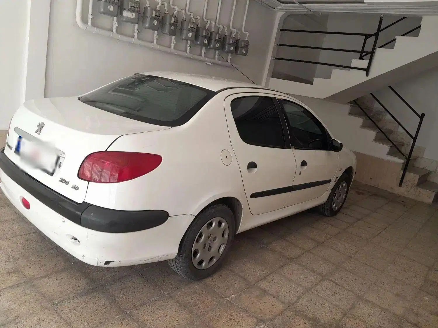 پژو ۲۰۶ صندوق دار v8 - 1390