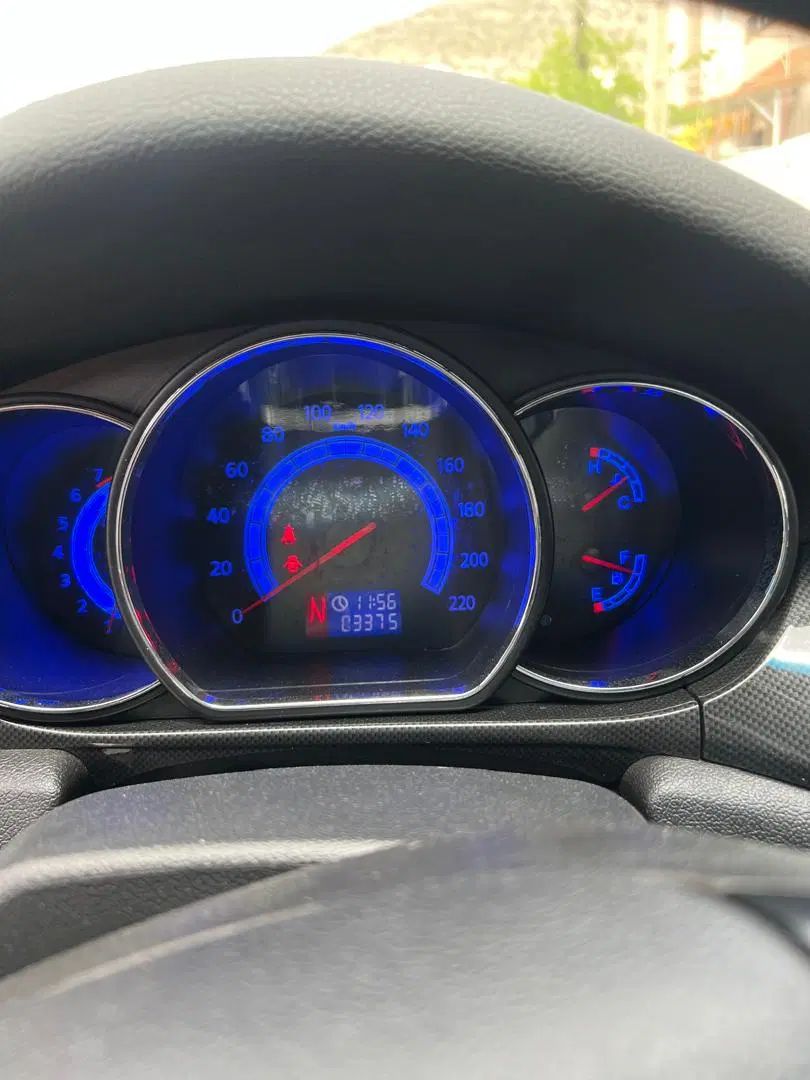جک J5 اتوماتیک - 1396
