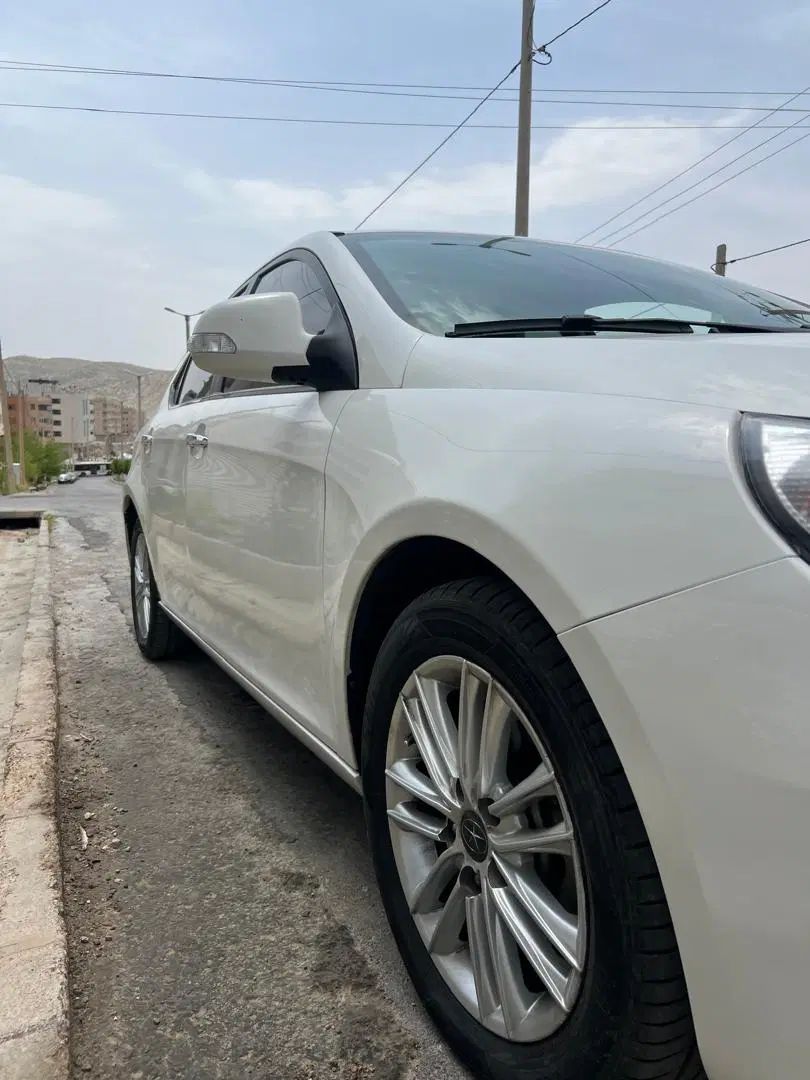جک J5 اتوماتیک - 1396