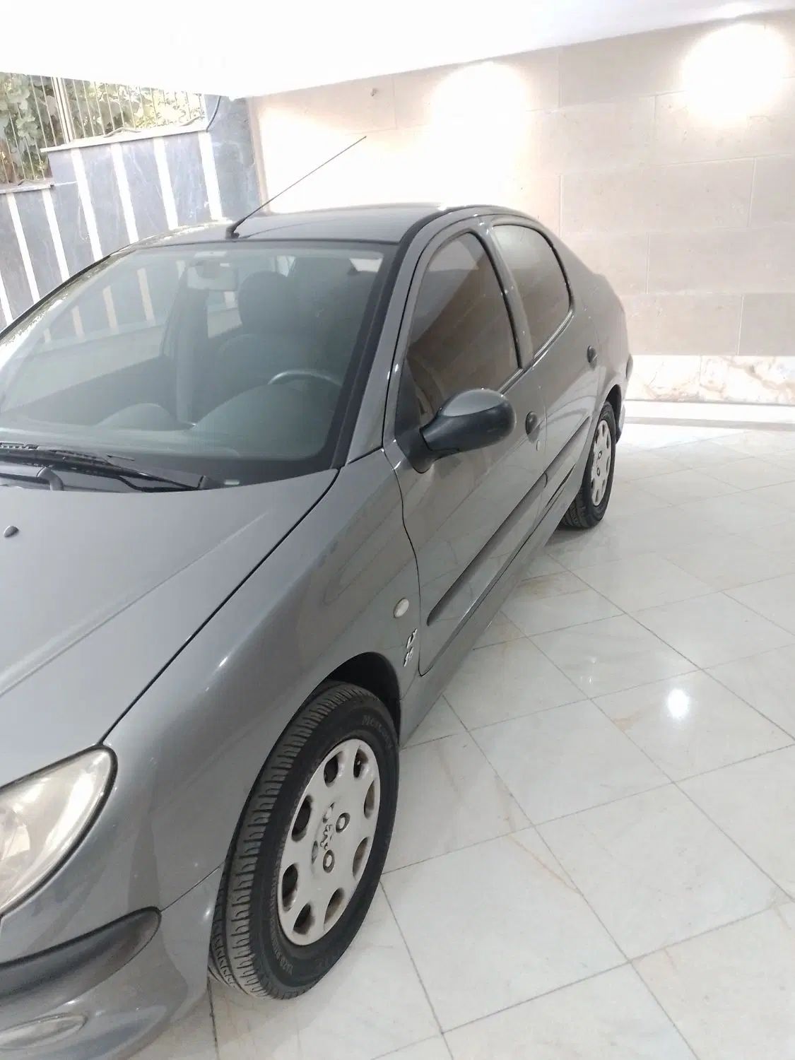 پژو ۲۰۶ صندوق دار v8 - 1395
