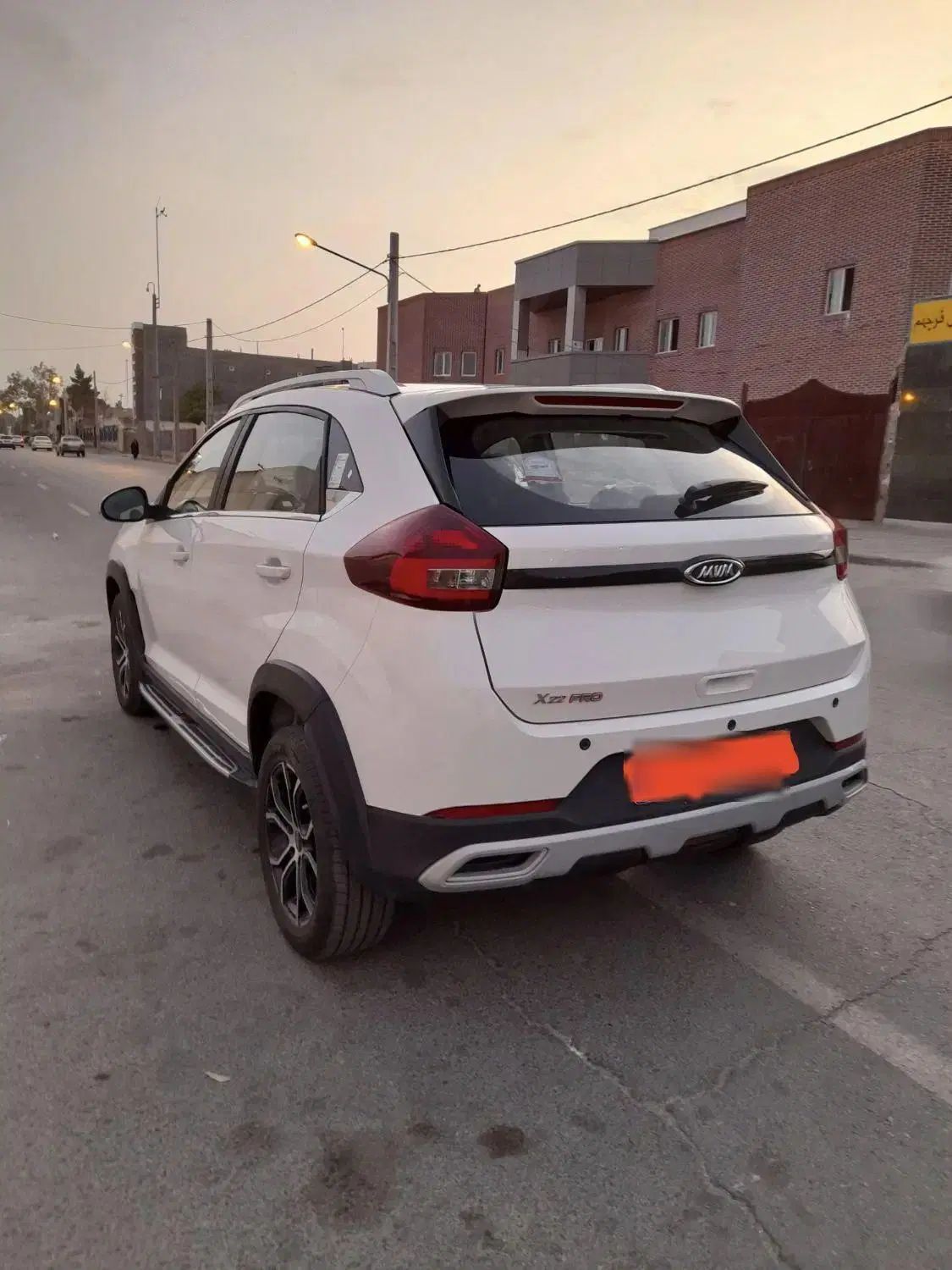 ام وی ام X22 دنده ای اسپرت لاکچری - 1402