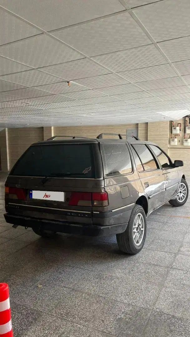 پژو 405 استیشن - 1379