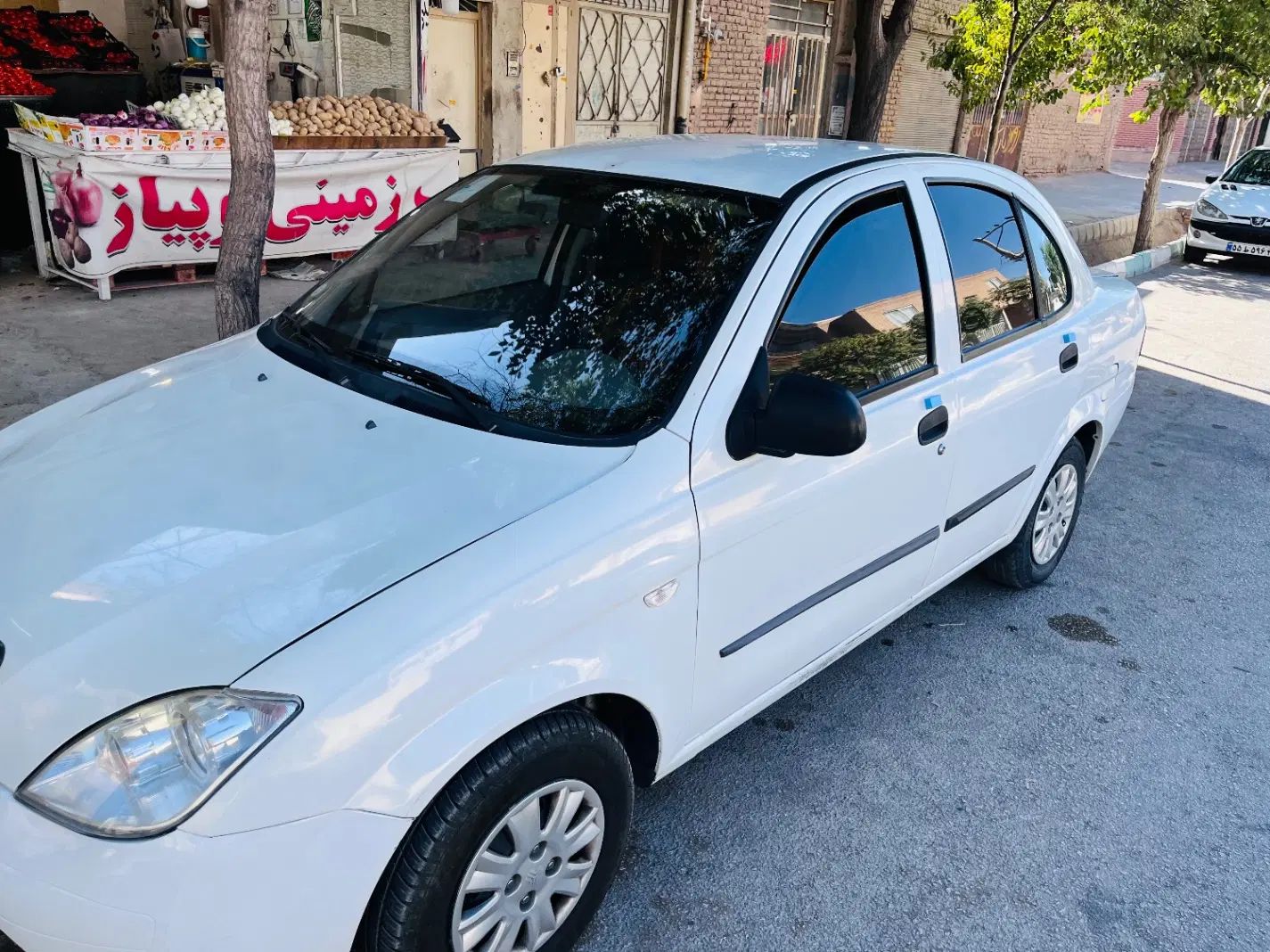 تیبا صندوق دار SX - 1400