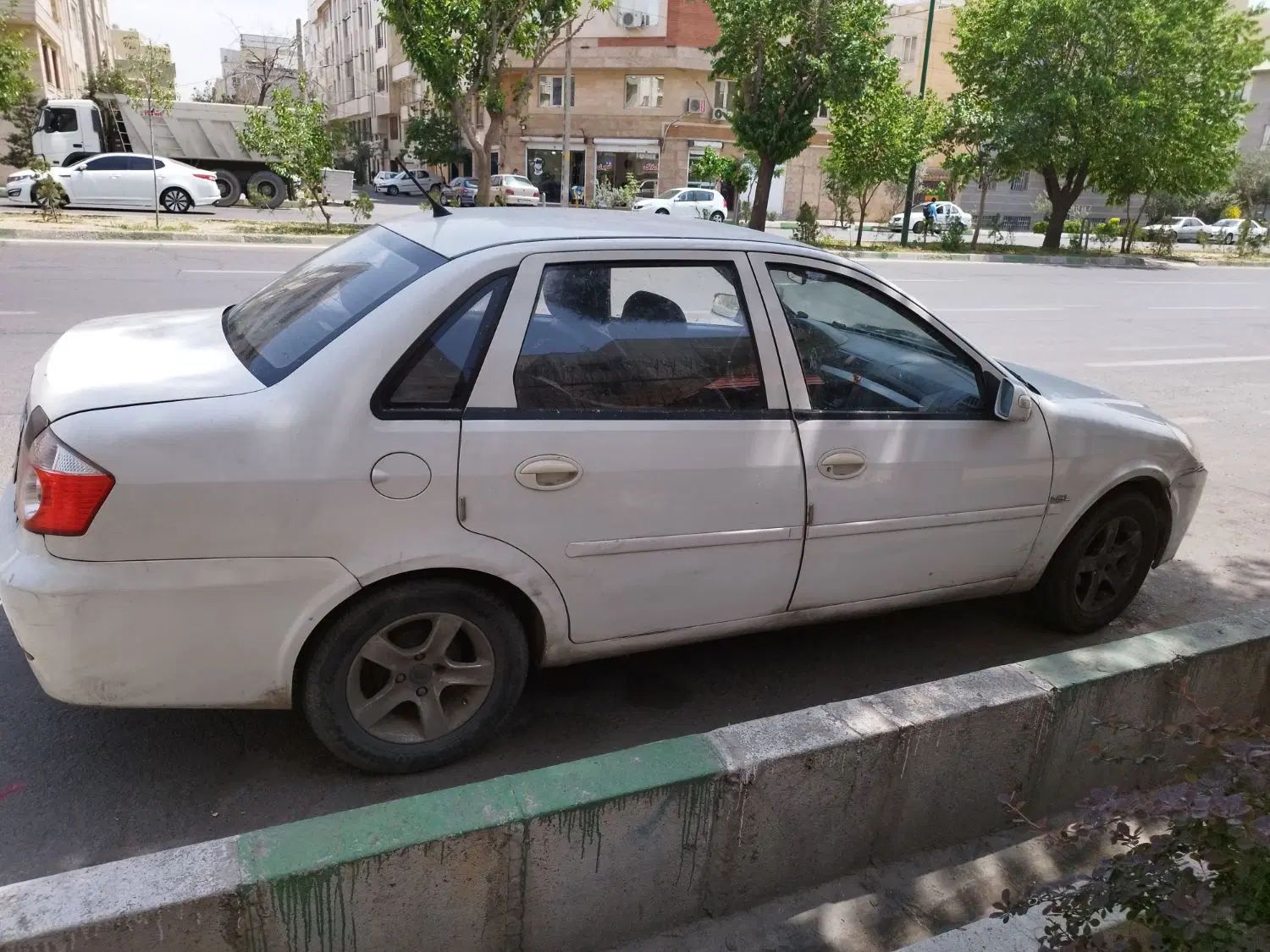 لیفان 520 دنده‌ای - 1387