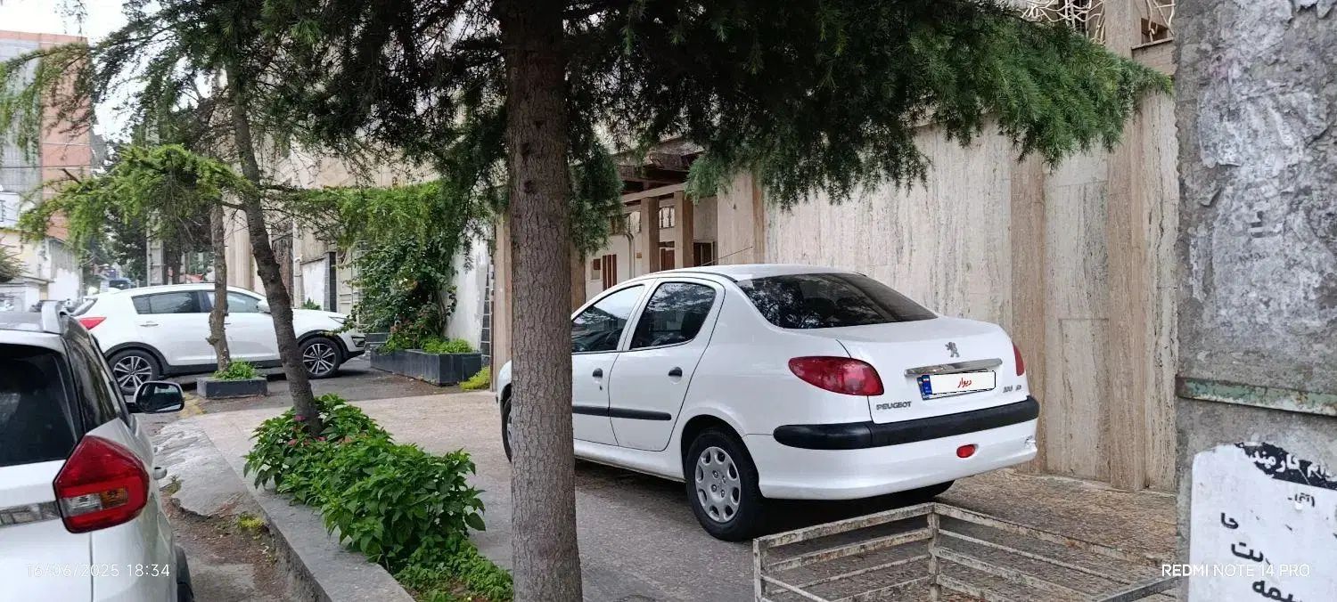 پژو ۲۰۶ صندوق دار v8 - 1400