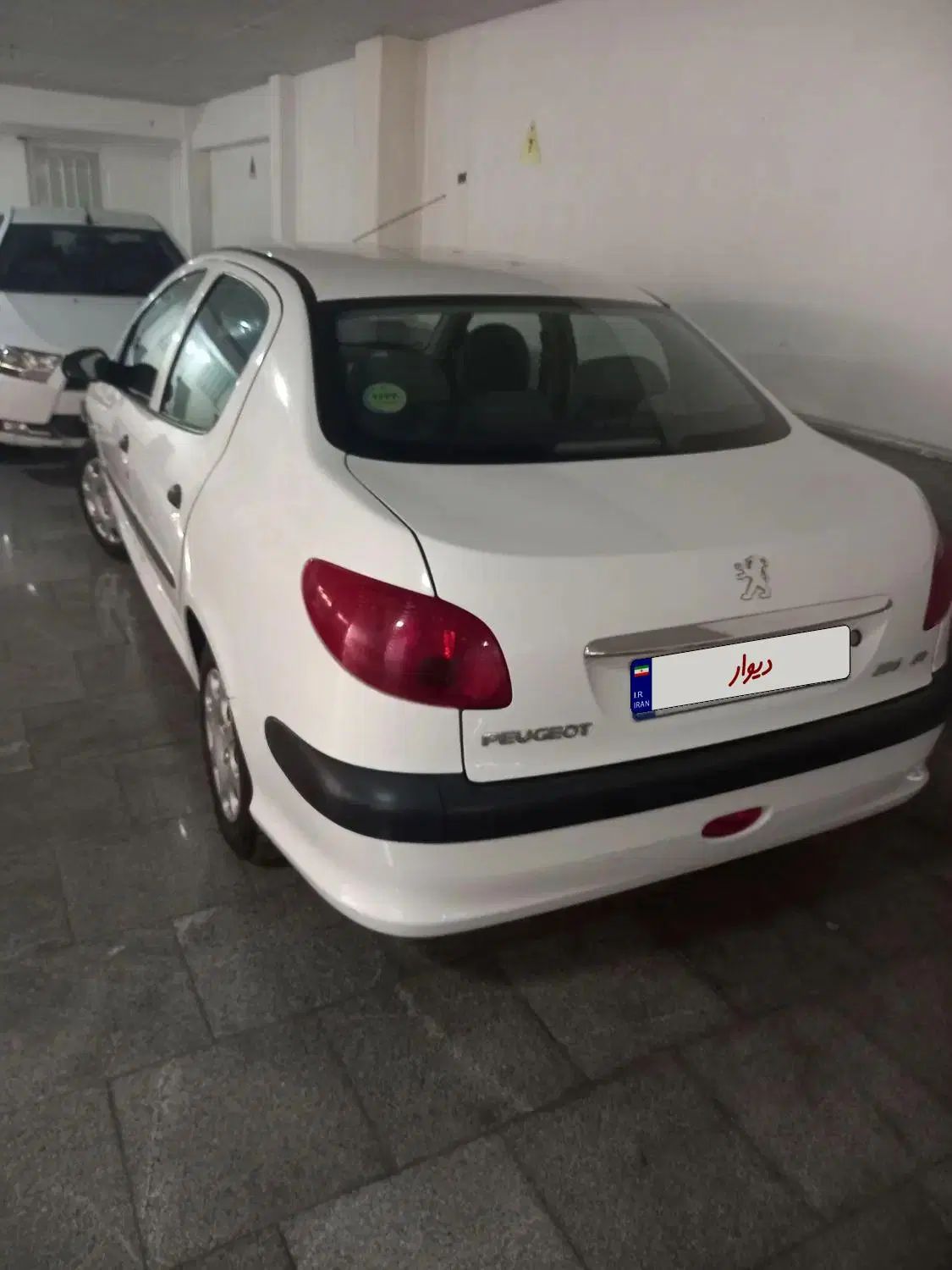 پژو ۲۰۶ صندوق دار v8 - 1399