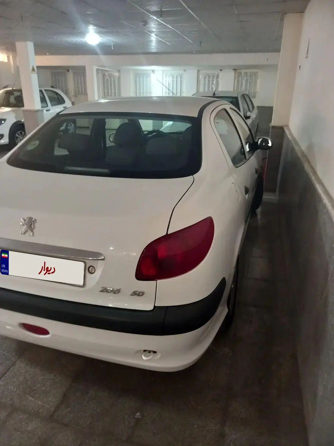 پژو ۲۰۶ صندوق دار v8 - 1399