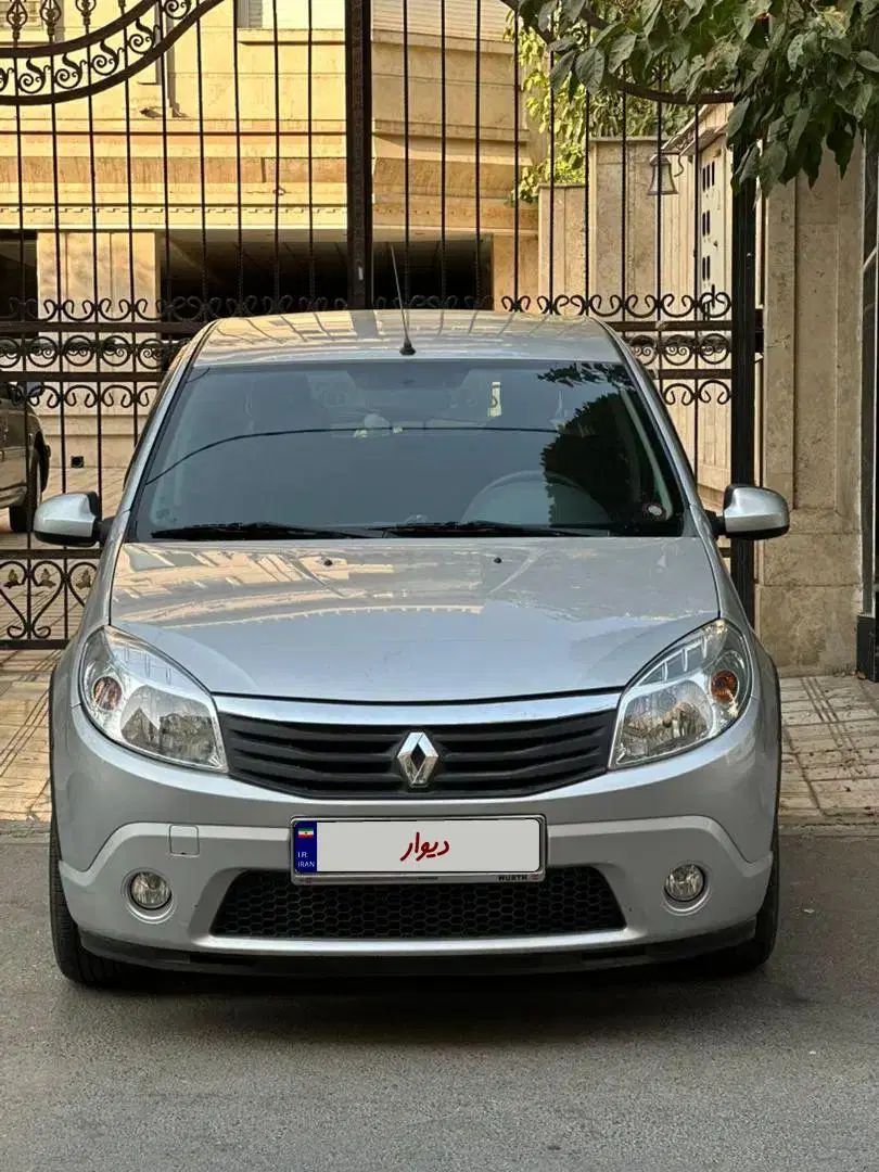 خودرو رنو، ساندرو آگهی ann_20377937