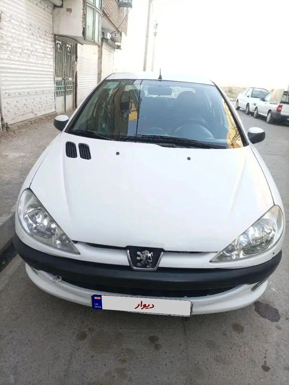 پژو ۲۰۶ صندوق دار v8 - 1397