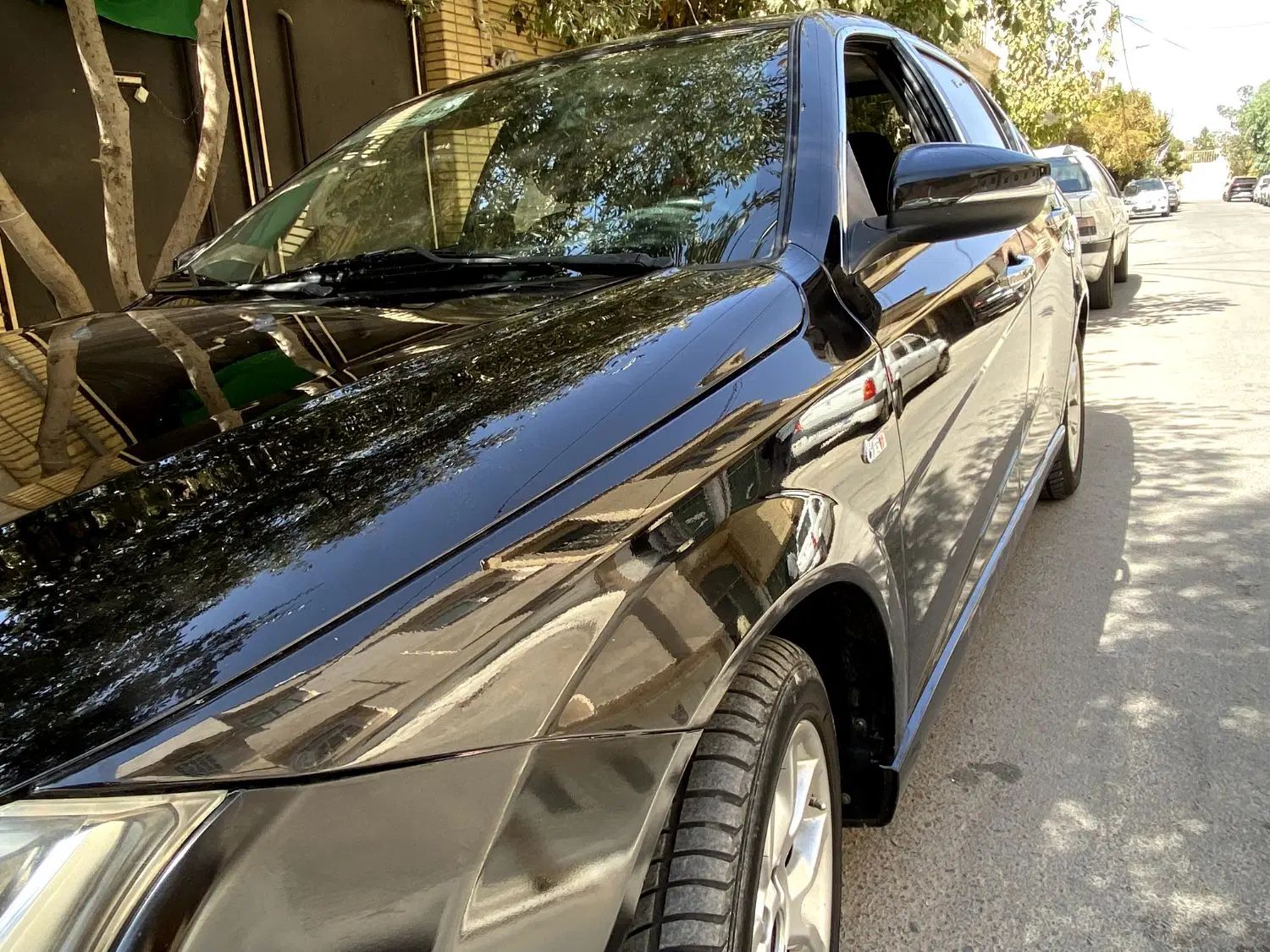 دنا پلاس توربو ۵ دنده 4 ایربگ - 1401