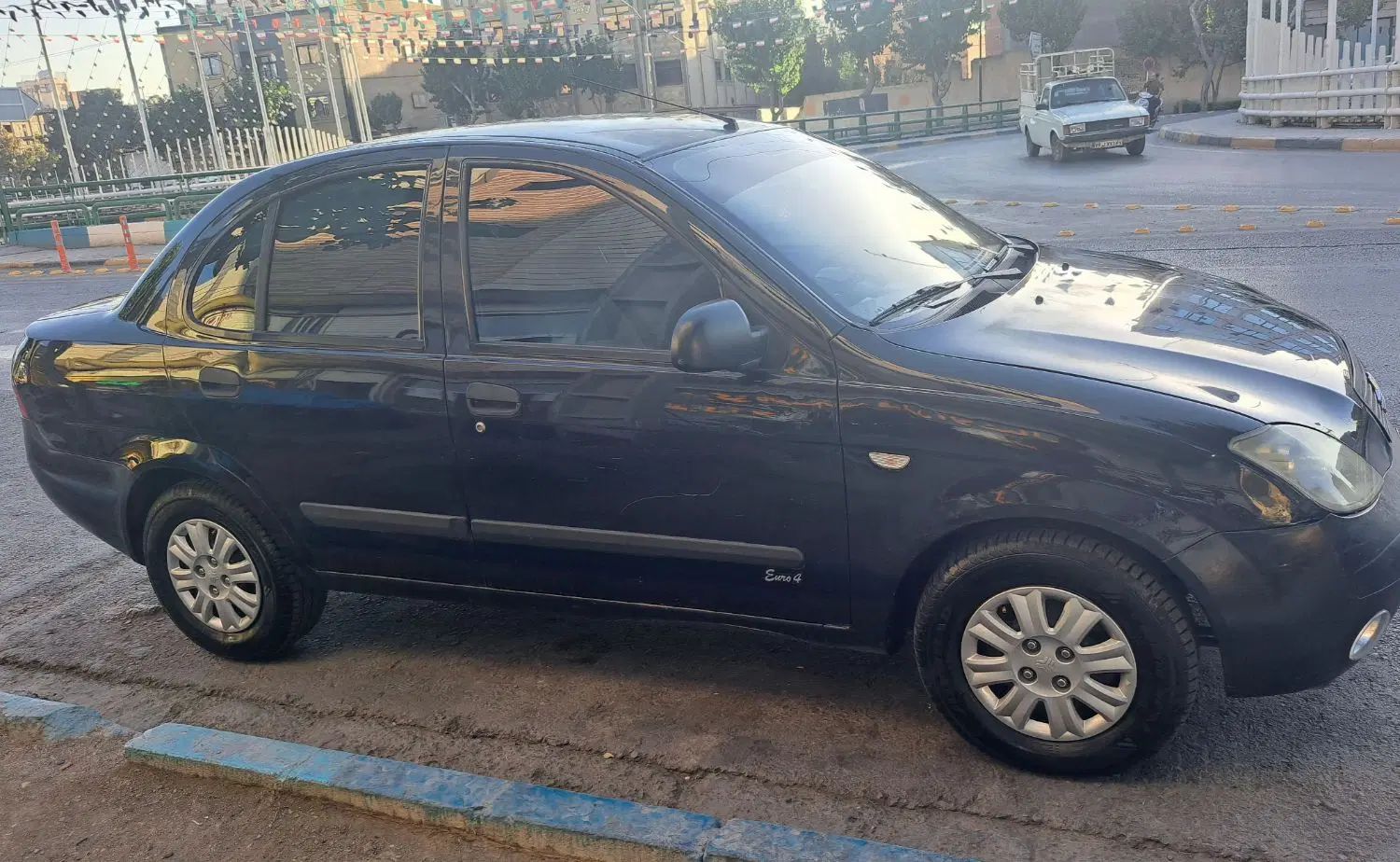 تیبا صندوق دار EX - 1393
