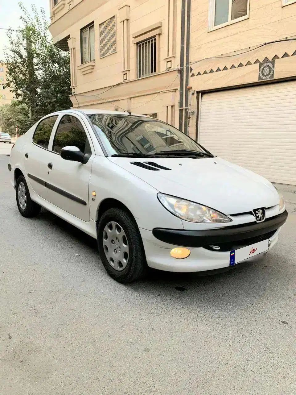 پژو ۲۰۶ صندوق دار v8 - 1399