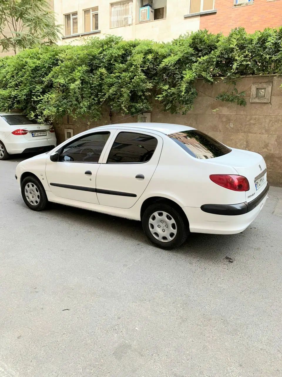 پژو ۲۰۶ صندوق دار v8 - 1399