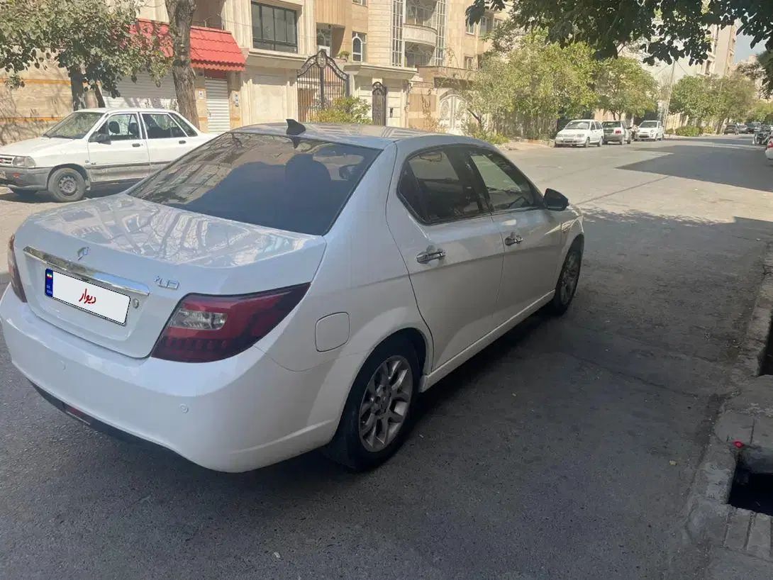 دنا پلاس توربو اتوماتیک - 1401