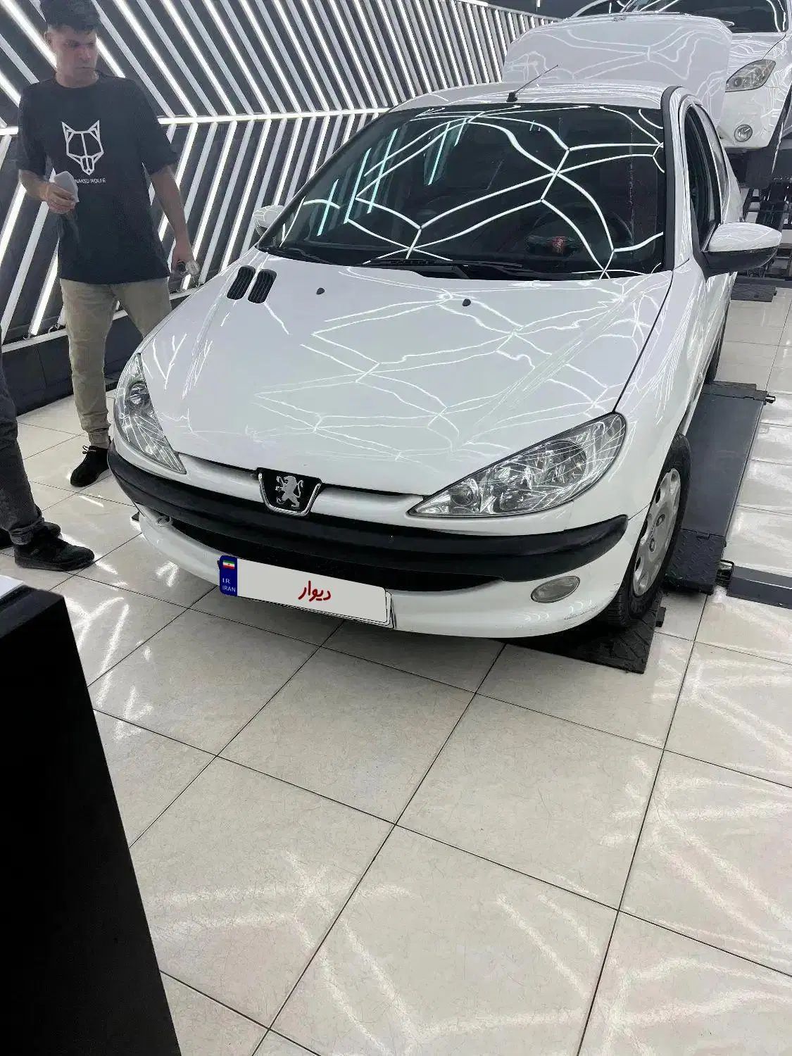 پژو ۲۰۶ صندوق دار v8 - 1395