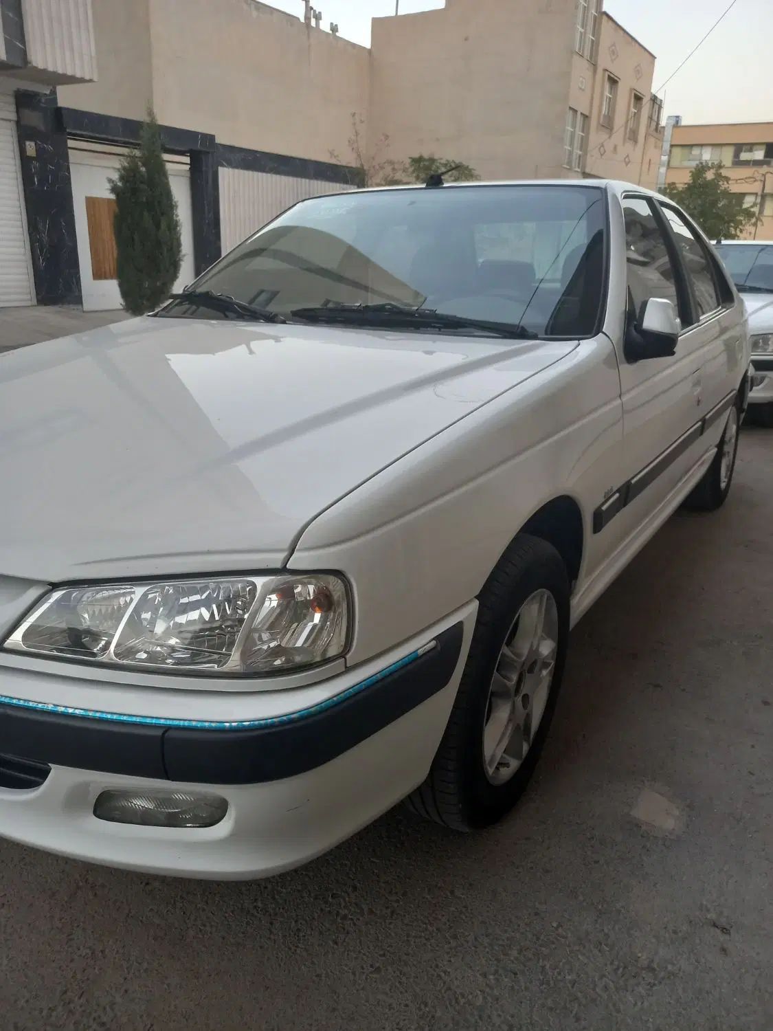 پژو پارس LX - 1401