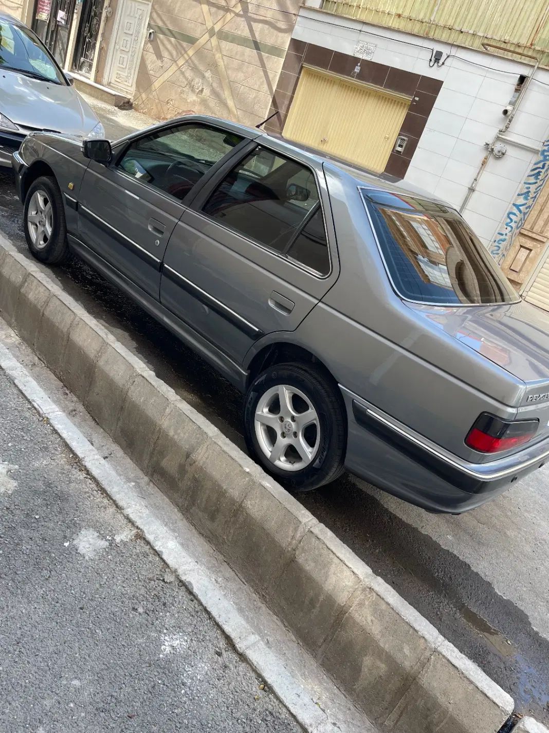 پژو پارس سال - 1392