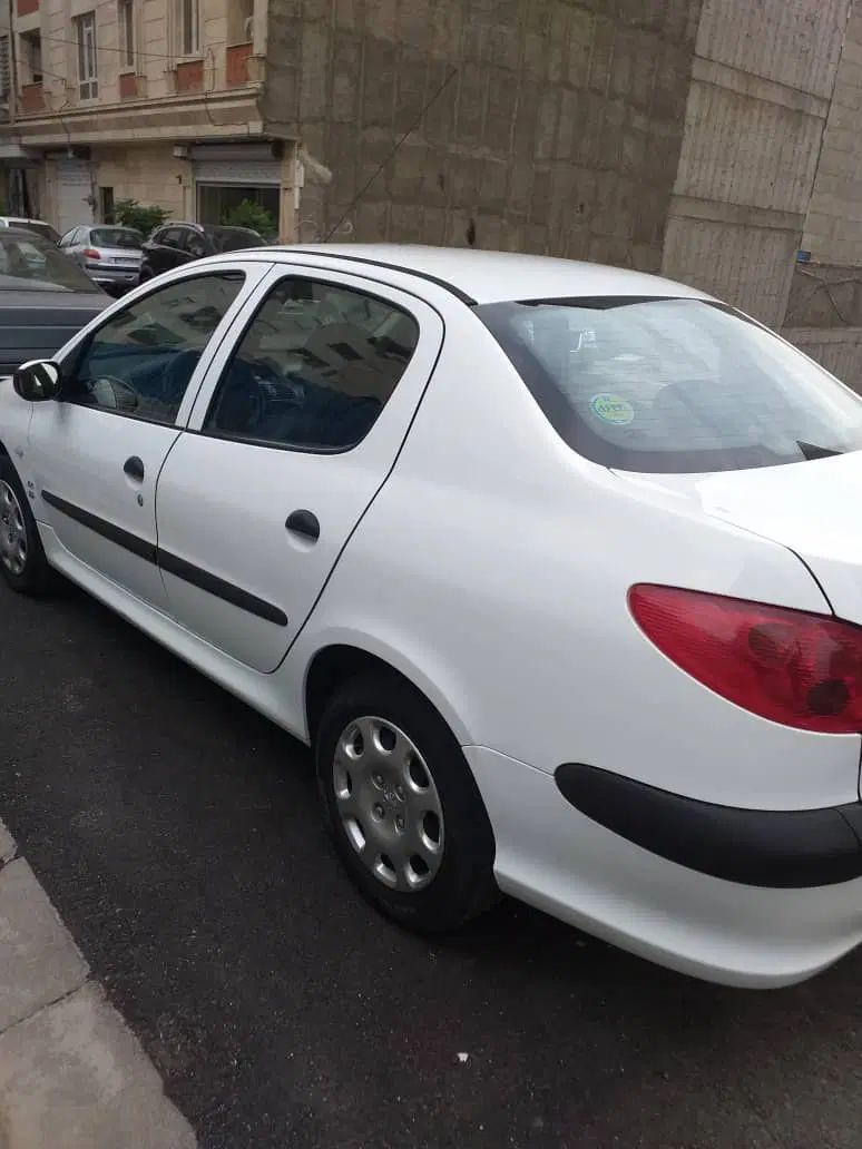 پژو ۲۰۶ صندوق دار v8 - 1399