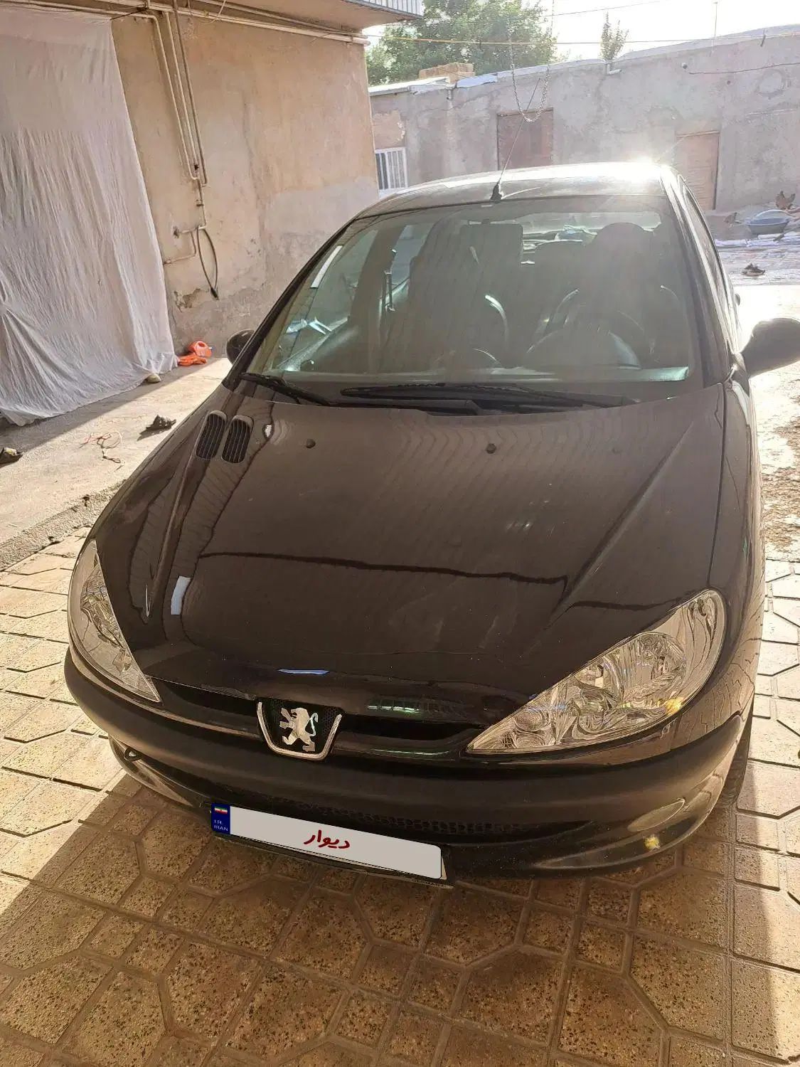 پژو ۲۰۶ صندوق دار v8 - 1394