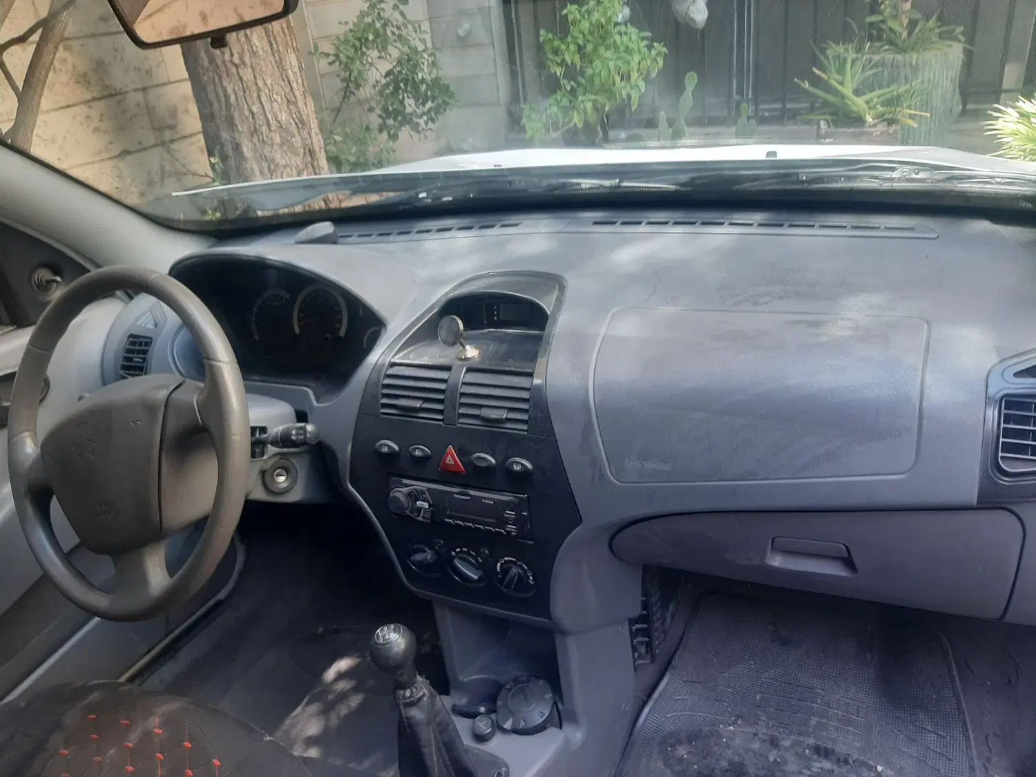 تیبا صندوق دار SX - 1400