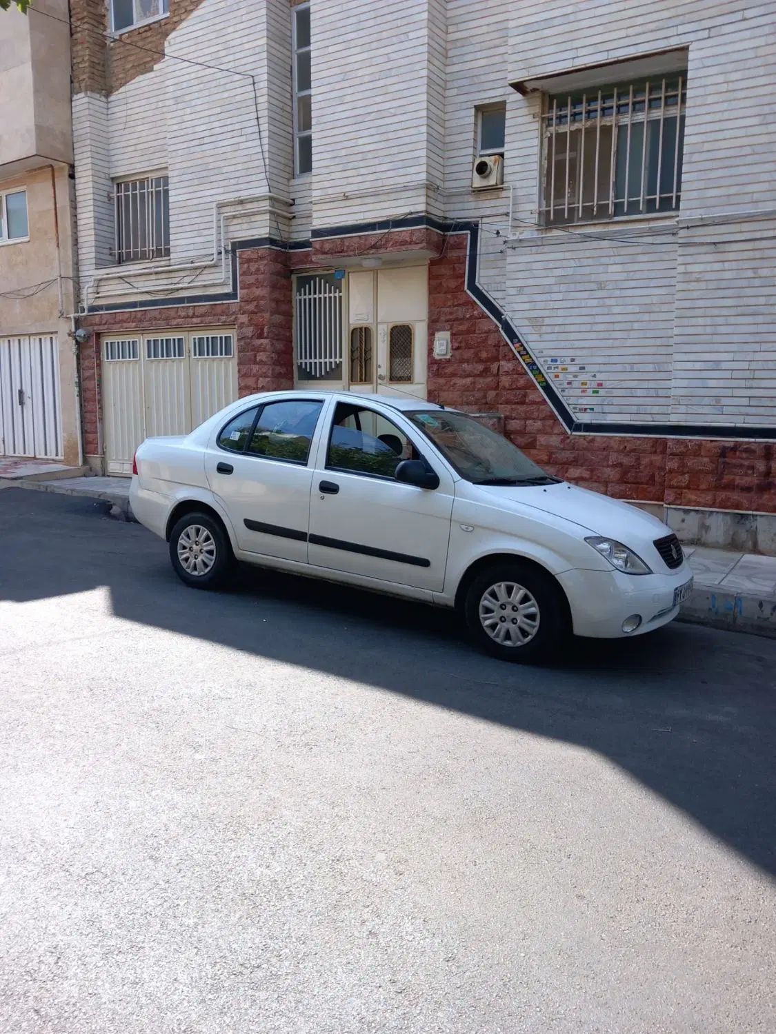 تیبا صندوق دار EX - 1394