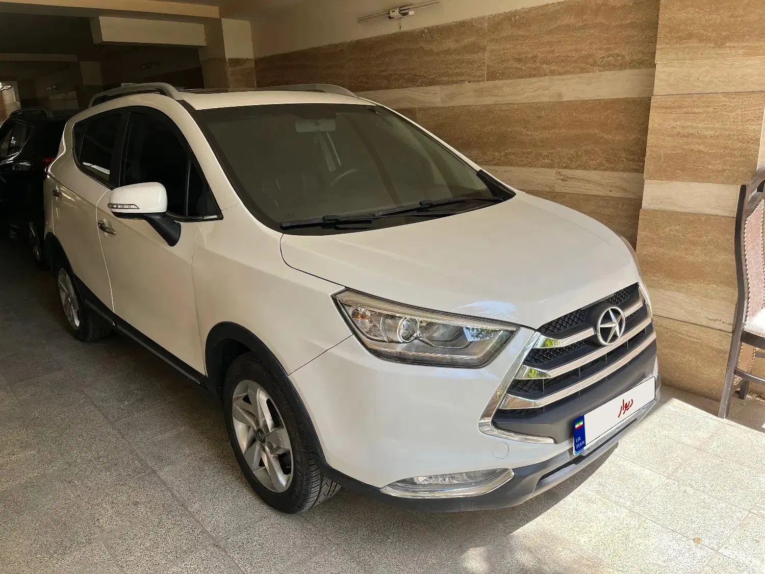جک S3 اتوماتیک - 1400
