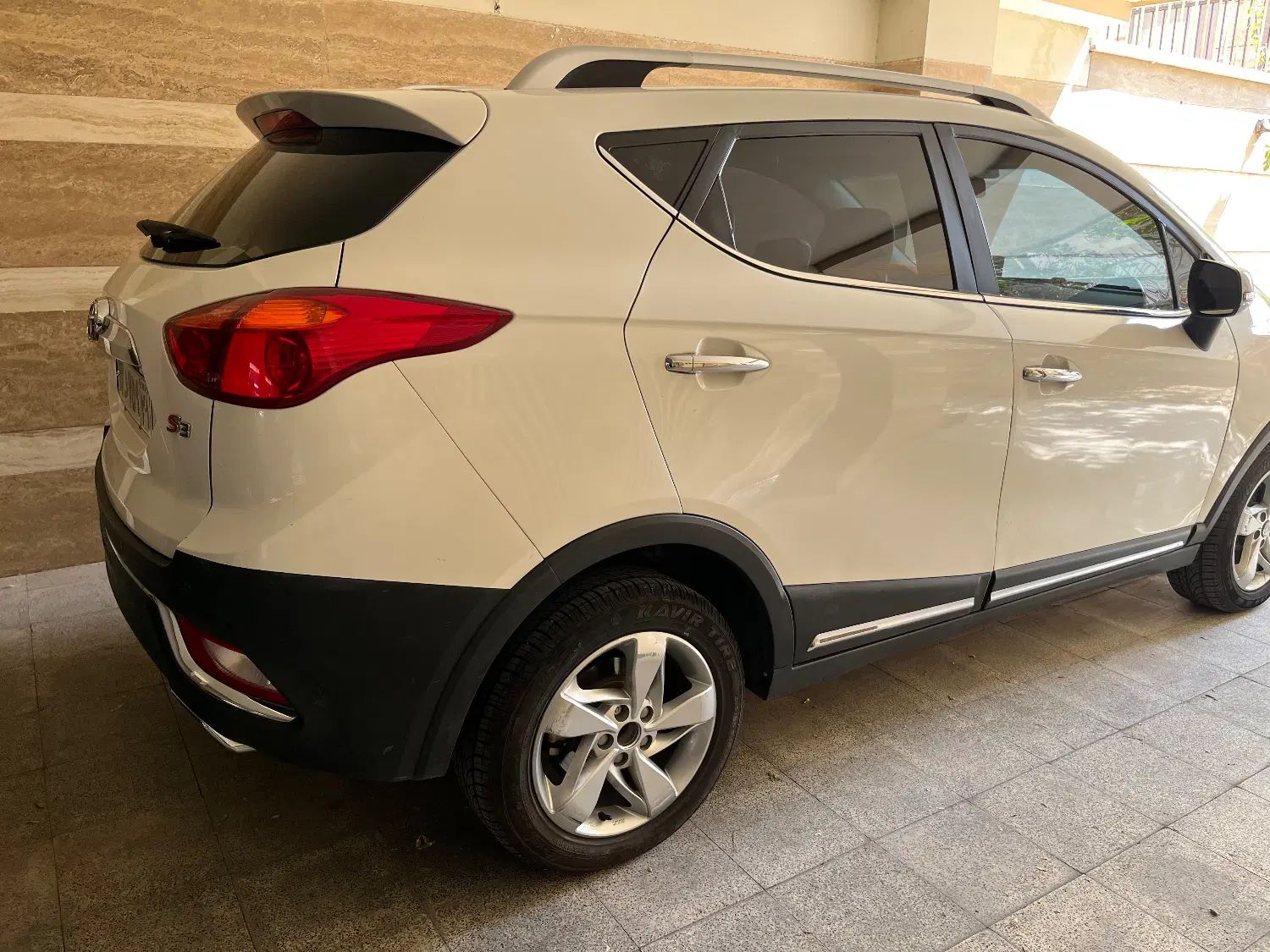 جک S3 اتوماتیک - 1400